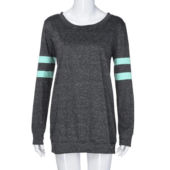 🧜🏼‍♀️ Gray Top with Teal Striped Sleeve 🧜🏼‍♀️ - Picture 3 of 6